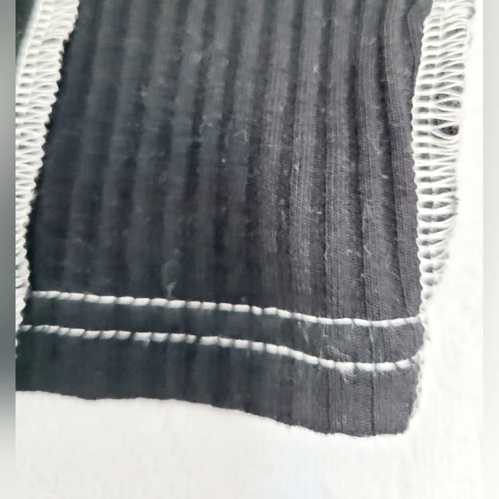 Rhinestone Crop Top Ribbed Contrast Stitching Black Lace Up Front XS